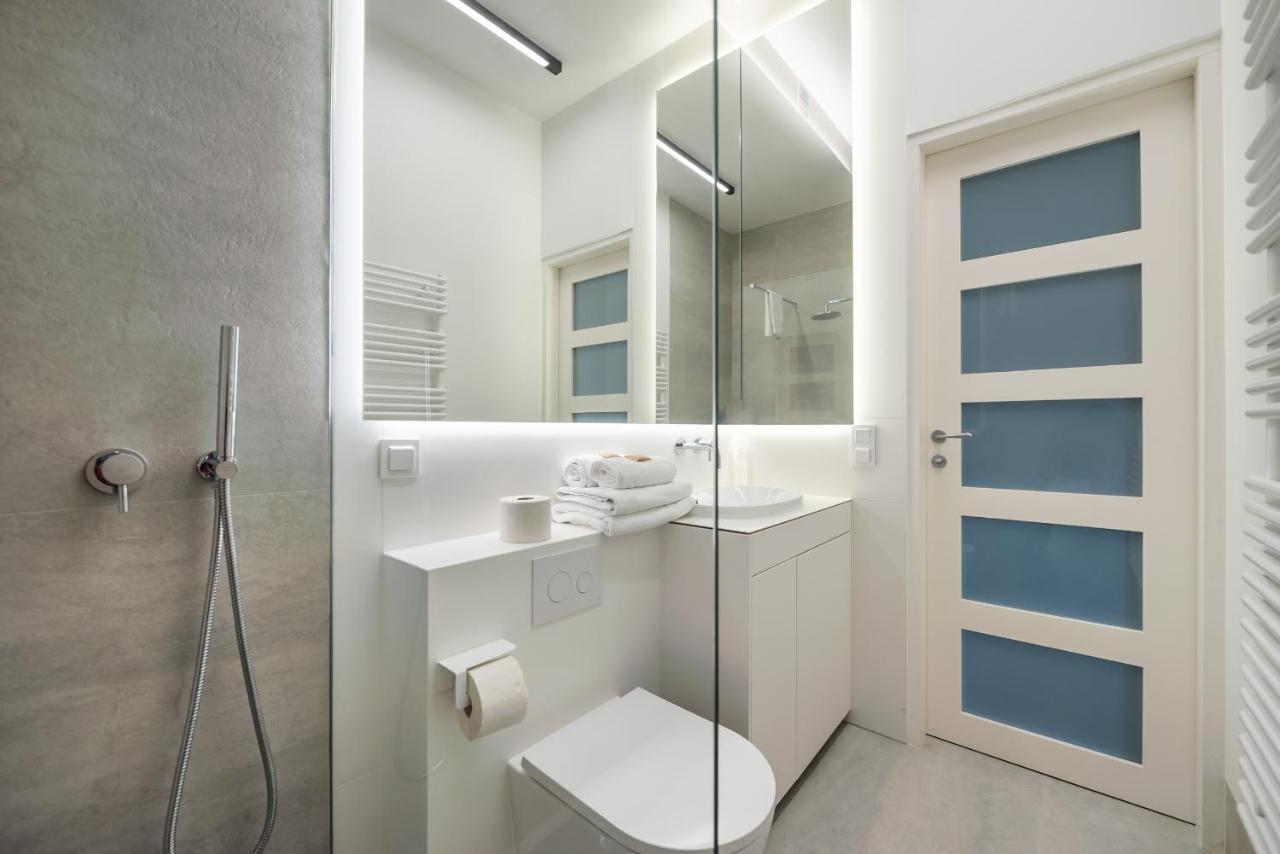 East Warsaw Modern Apartment Экстерьер фото
